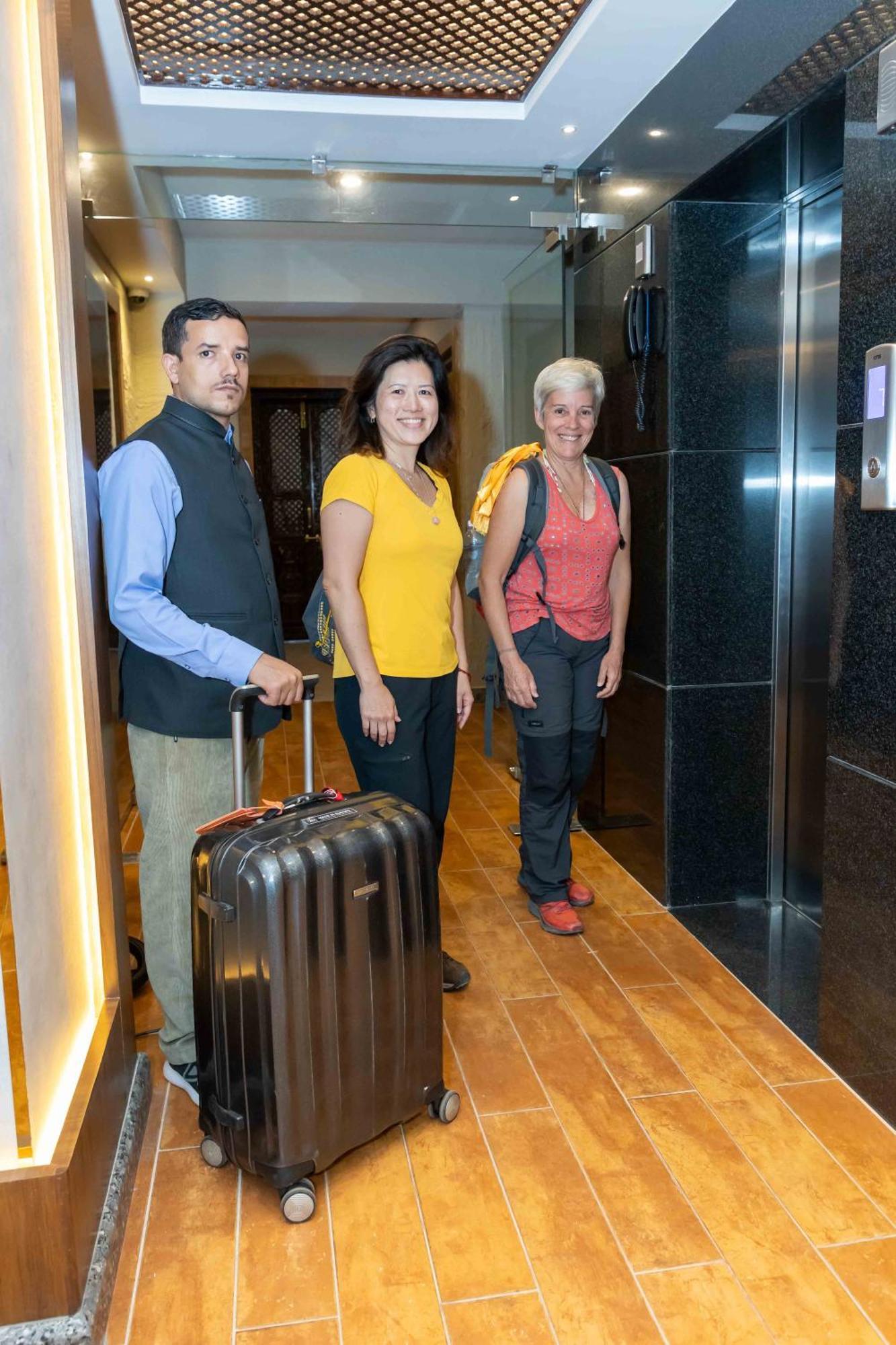 Shuvatara Suites & Spa, Thamel Kathmandu Ngoại thất bức ảnh